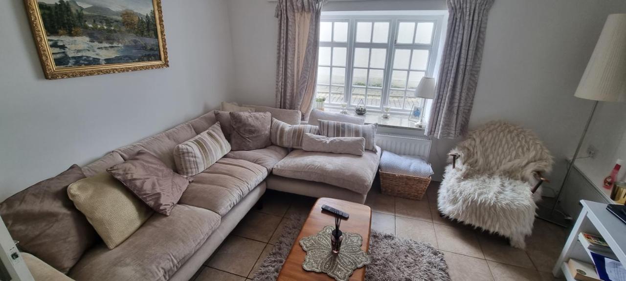 콘위 York House 빌라 외부 사진